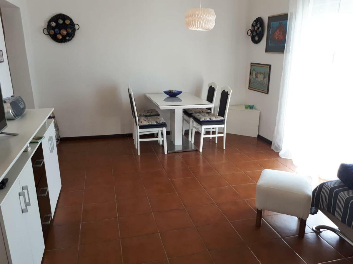 Apartments Kuzmanic Omiš Eksteriør billede