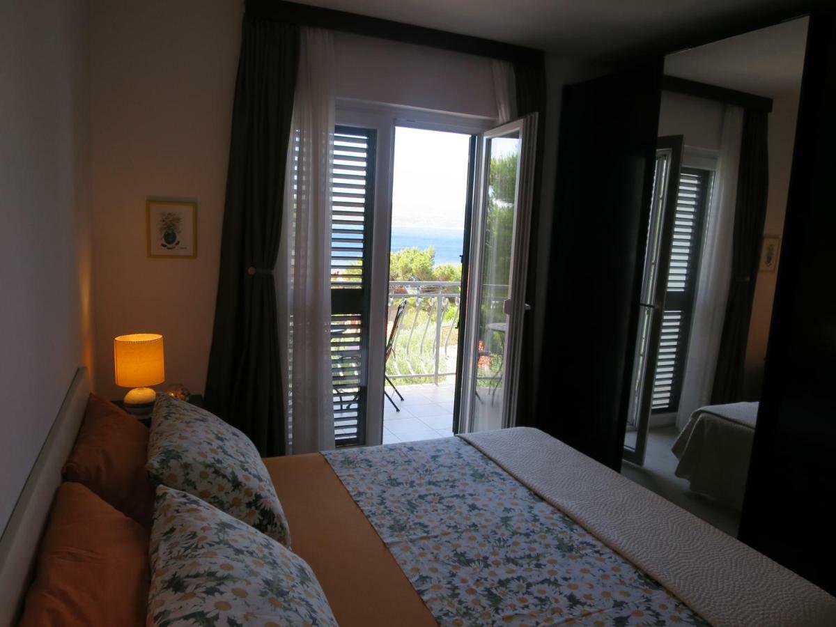 Apartments Kuzmanic Omiš Eksteriør billede